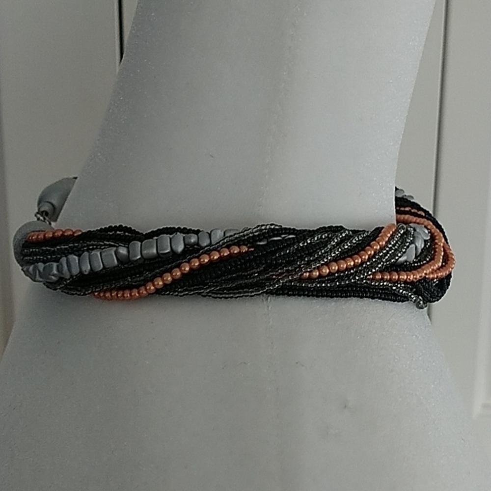 Multi Beaded twisted strand Chocker Necklace - Picture 4 of 10